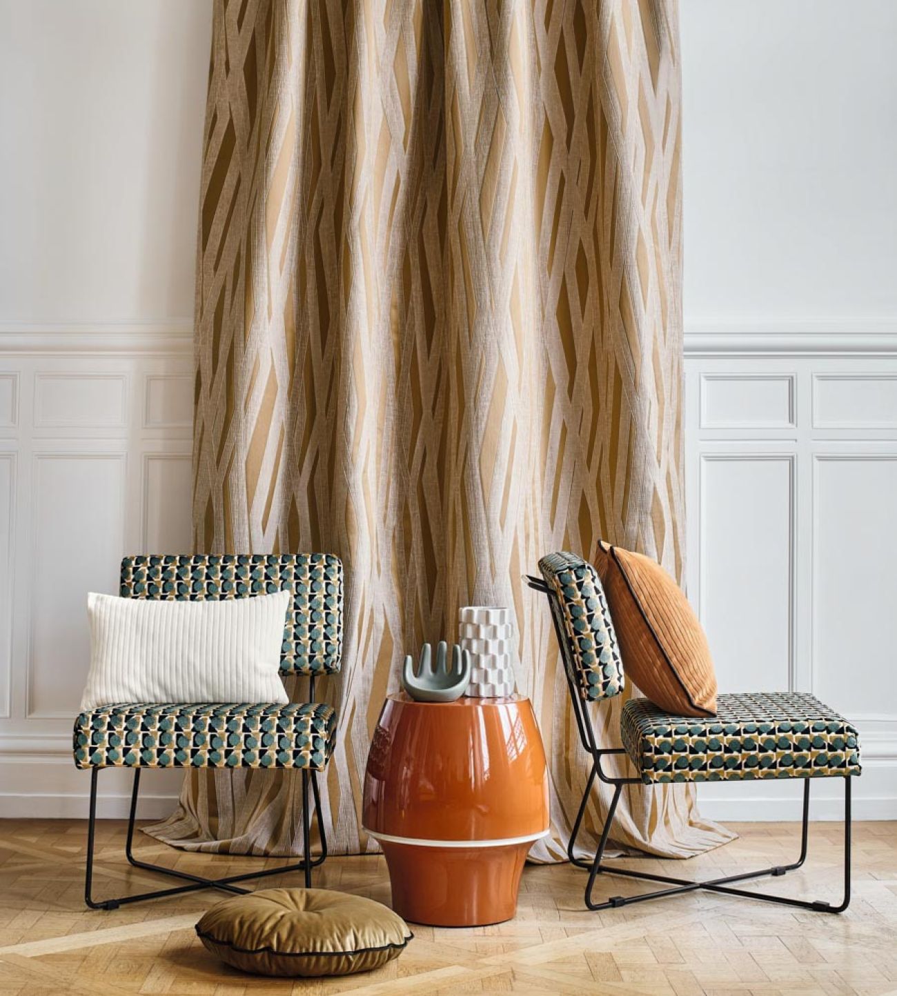 Французская ткань Camengo, коллекция Boomerang, артикул 37190375 Французская ткань Camengo, коллекция Boomerang, артикул 37190375