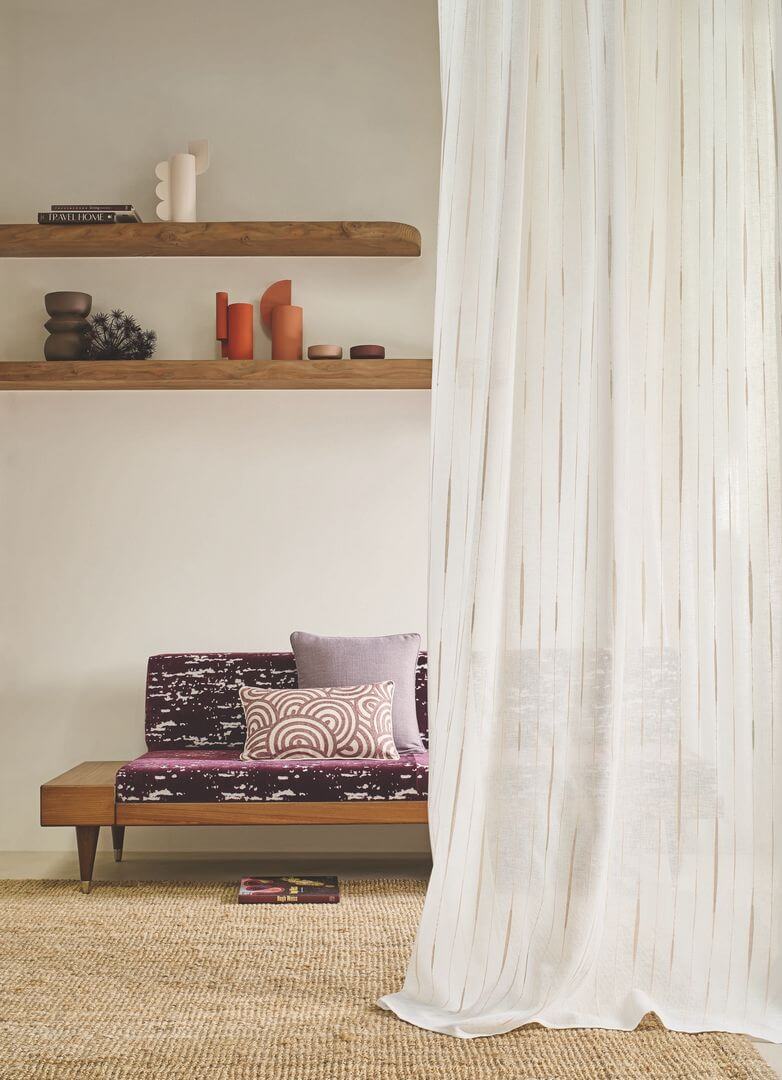 Французская ткань Camengo, коллекция Evanescence, артикул 49290225 Французская ткань Camengo, коллекция Evanescence, артикул 49290225