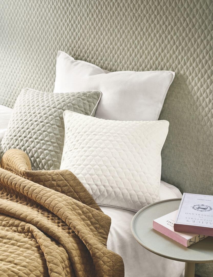 Французская ткань Camengo, коллекция Evanescence, артикул A49280782 Французская ткань Camengo, коллекция Evanescence, артикул A49280782