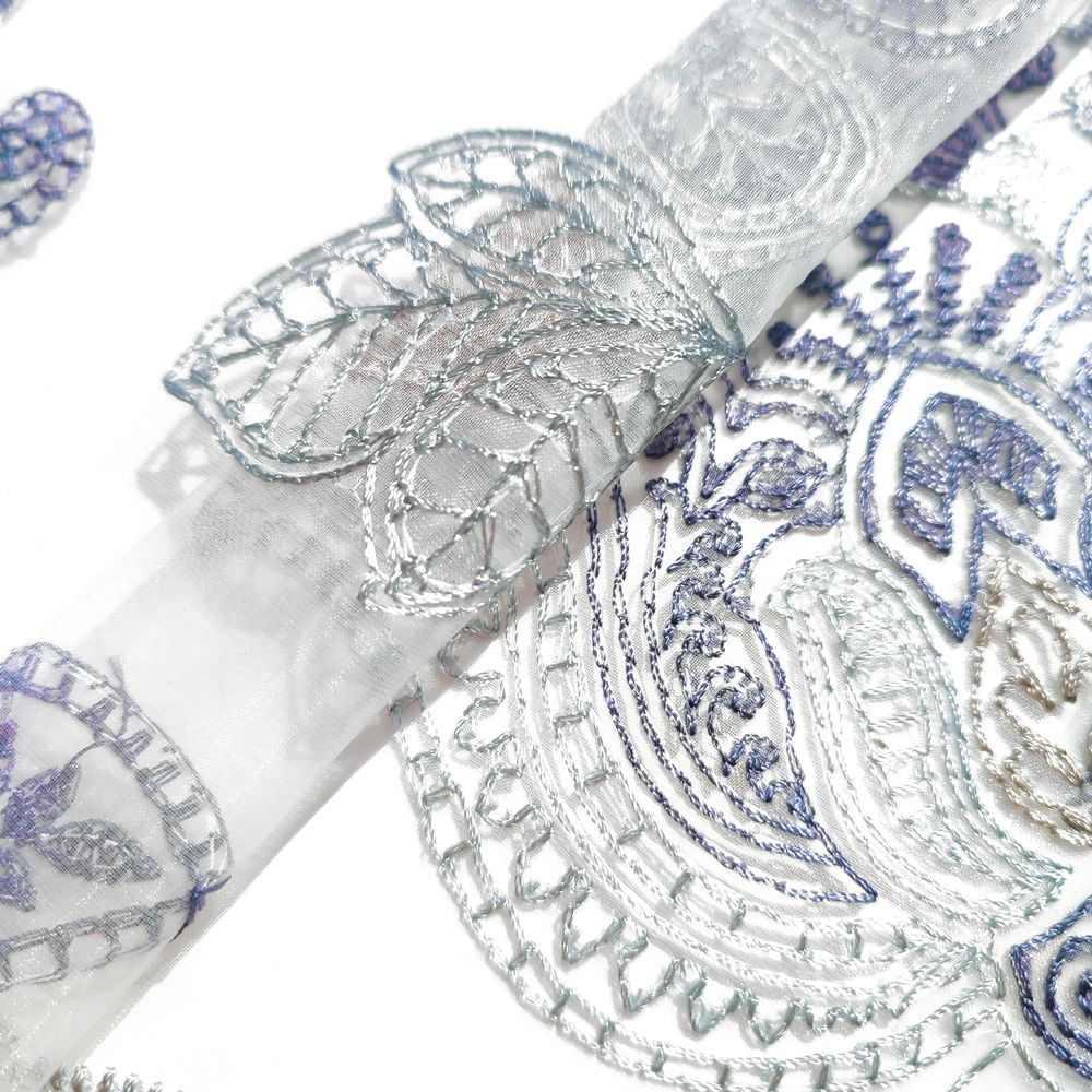 Бельгийская ткань Daylight, коллекция Bogatell, артикул Fatima/Waterfall Бельгийская ткань Daylight, коллекция Bogatell, артикул Fatima/Waterfall