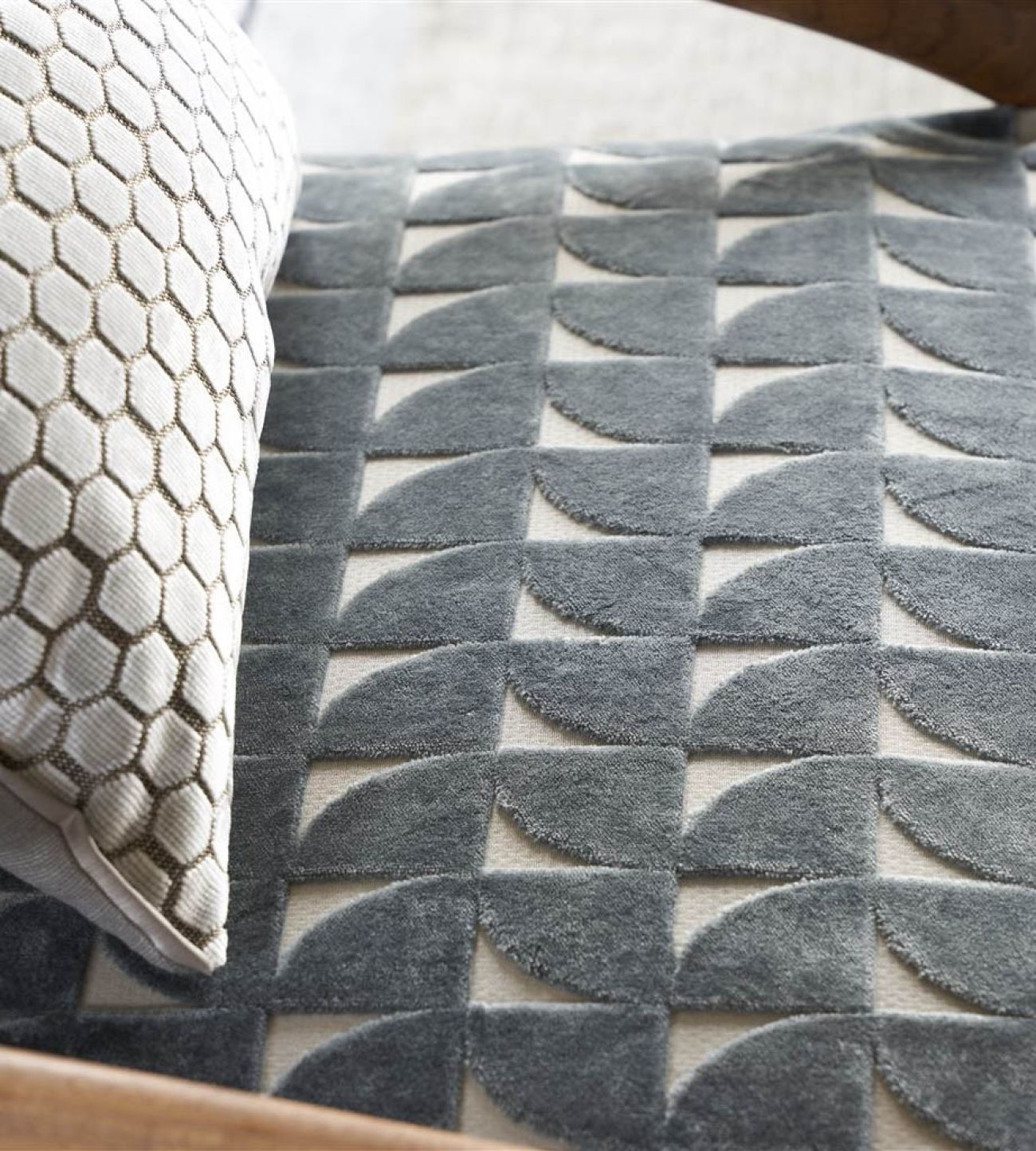 Английская ткань Designers Guild, коллекция Cartouche, артикул FDG3088/02 Английская ткань Designers Guild, коллекция Cartouche, артикул FDG3088/02