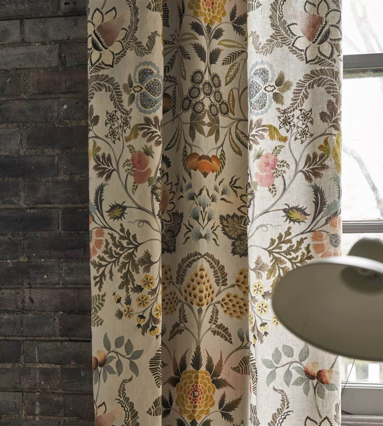 Английская ткань Designers Guild, коллекция Fleurs d'artistes, артикул FDG3107/02 Английская ткань Designers Guild, коллекция Fleurs d'artistes, артикул FDG3107/02