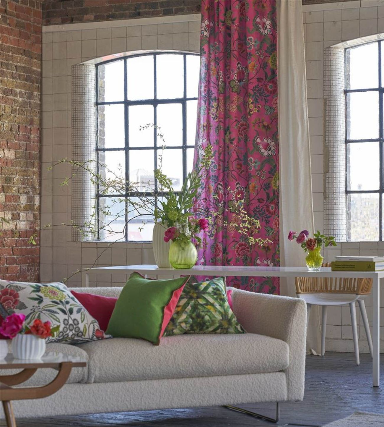 Английская ткань Designers Guild, коллекция Fleurs d'artistes, артикул FDG3107/04 Английская ткань Designers Guild, коллекция Fleurs d'artistes, артикул FDG3107/04