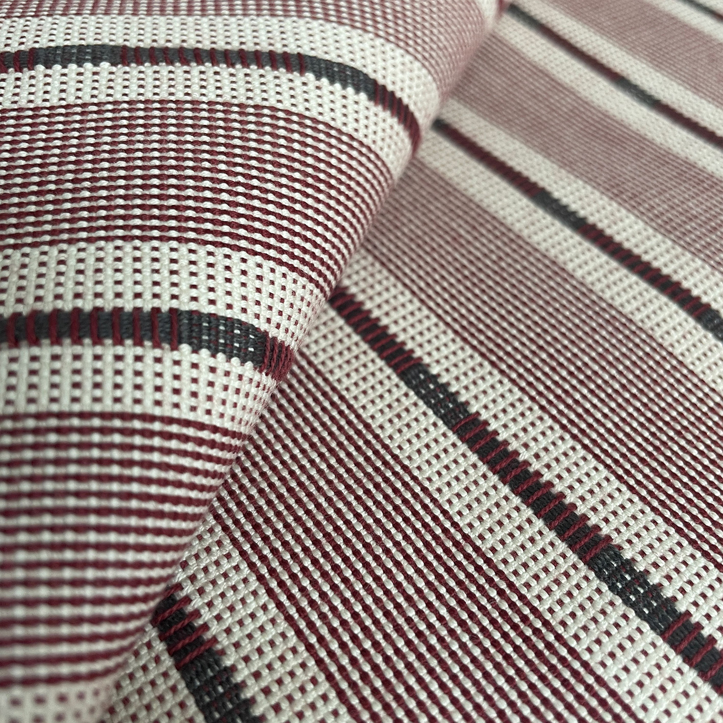 Испанская ткань Gaston y Daniela, коллекция Norna, артикул GDT5806-001 Испанская ткань Gaston y Daniela, коллекция Norna, артикул GDT5806-001