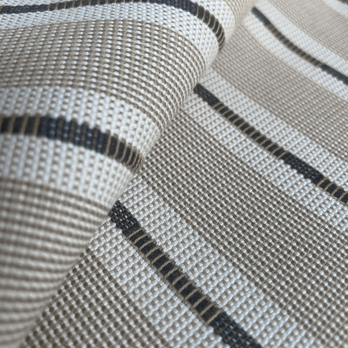 Испанская ткань Gaston y Daniela, коллекция Norna, артикул GDT5806-003 Испанская ткань Gaston y Daniela, коллекция Norna, артикул GDT5806-003