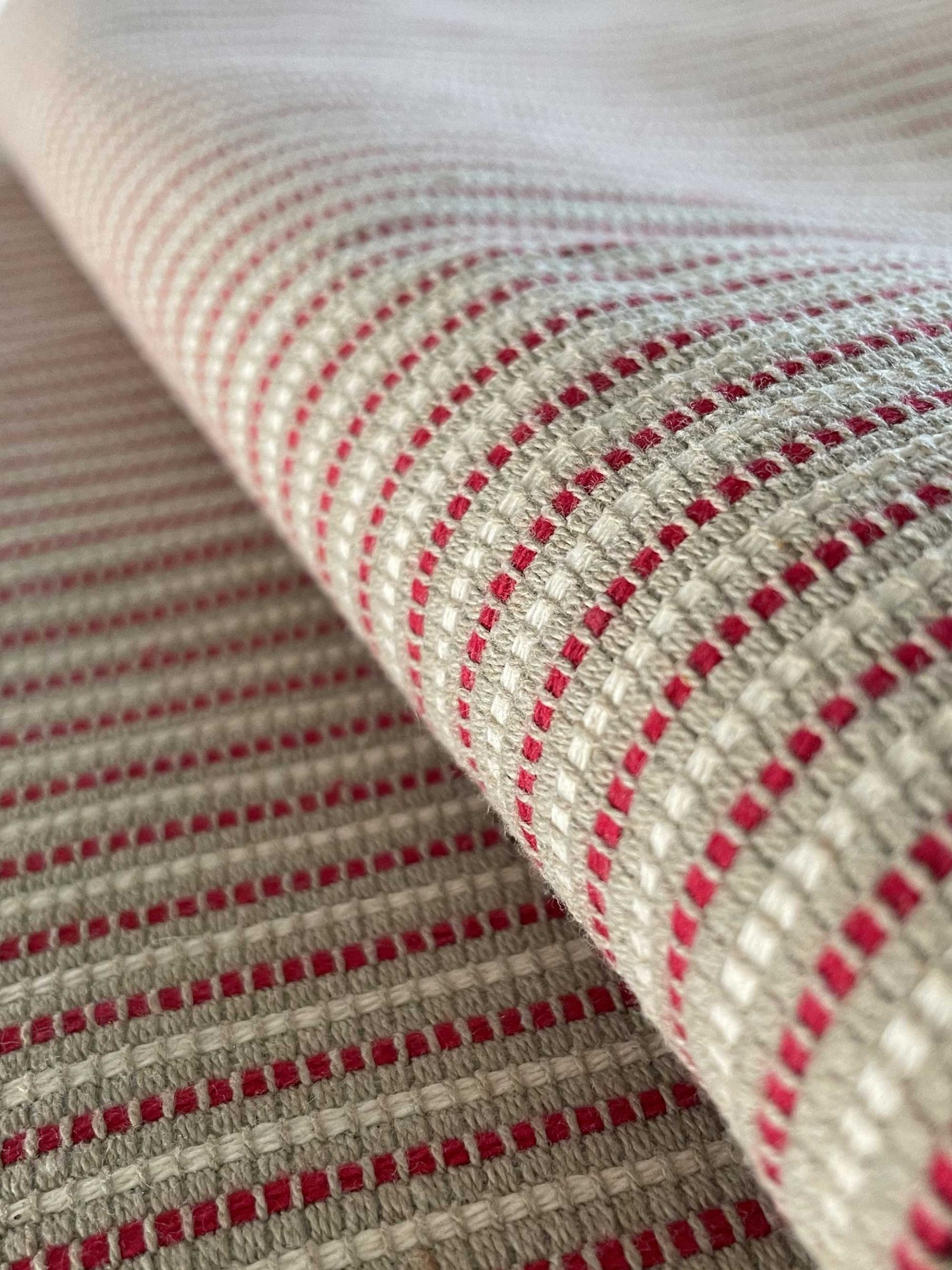 Испанская ткань Gaston y Daniela, коллекция Tauris, артикул GDT5716-001 Испанская ткань Gaston y Daniela, коллекция Tauris, артикул GDT5716-001