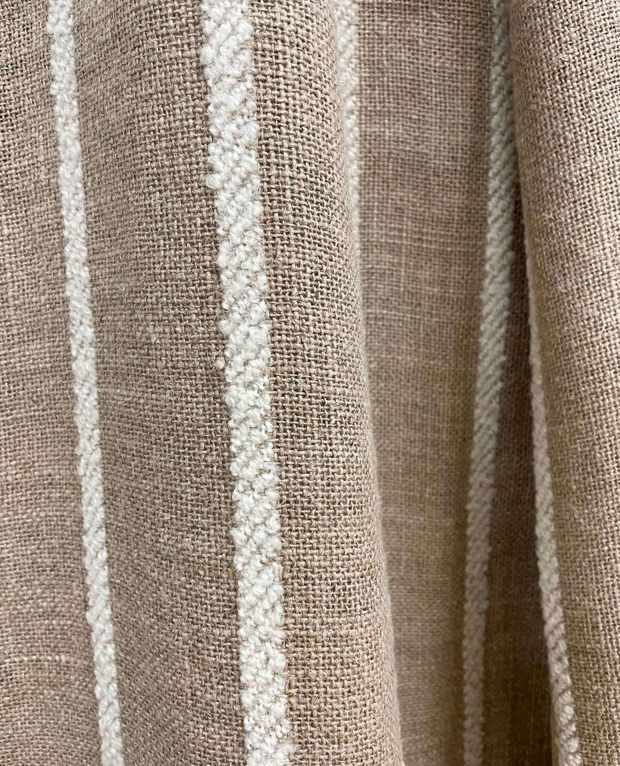 Испанская ткань Gaston y Daniela, коллекция Tauris, артикул GDT5751-001 Испанская ткань Gaston y Daniela, коллекция Tauris, артикул GDT5751-001