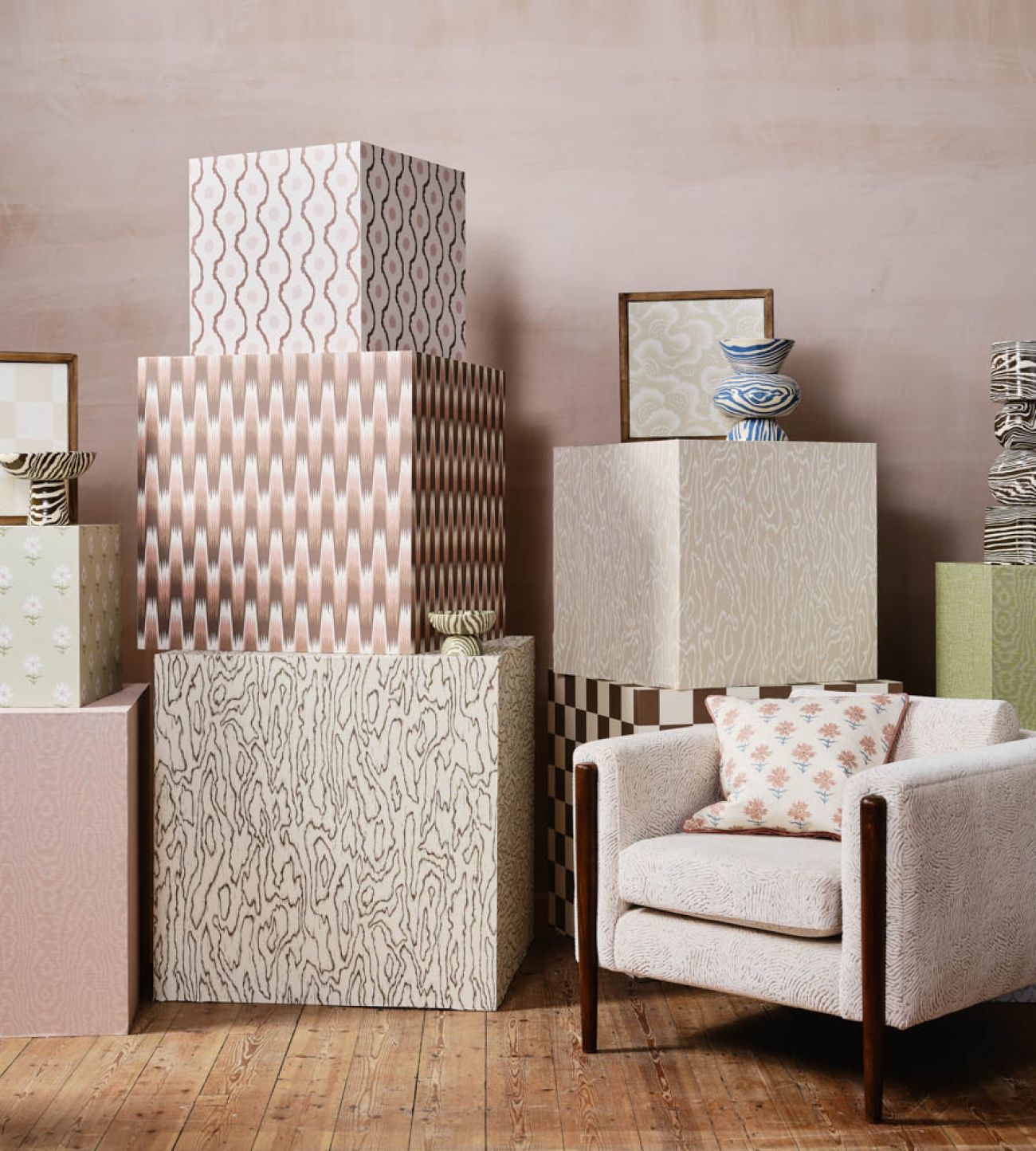 Английская ткань Harlequin, коллекция Harlequin x Henry Holland, артикул 121259 Английская ткань Harlequin, коллекция Harlequin x Henry Holland, артикул 121259