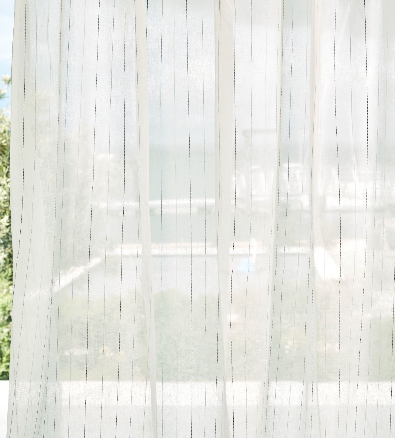 Английская ткань Harlequin, коллекция Sheers I, артикул 133947 Английская ткань Harlequin, коллекция Sheers I, артикул 133947