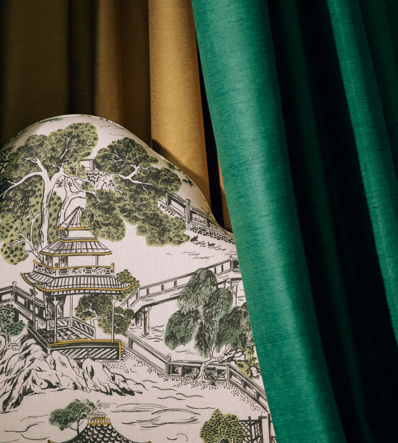 Французская ткань Manuel Canovas, коллекция Ondine, артикул M4153/01 Французская ткань Manuel Canovas, коллекция Ondine, артикул M4153/01