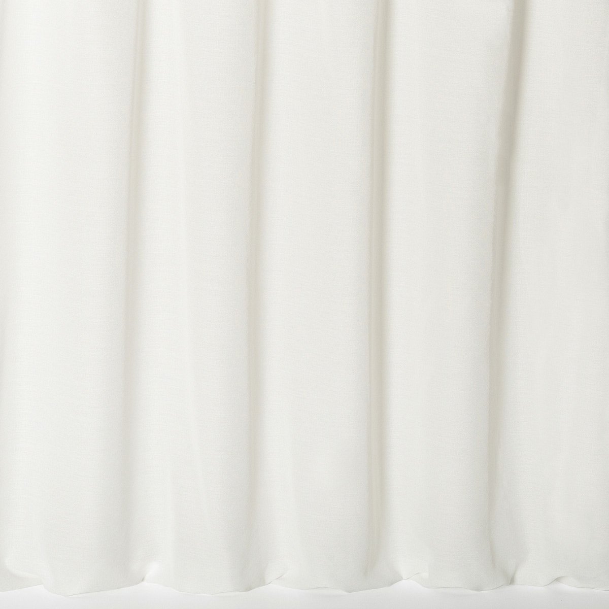 Французская ткань Nobilis, коллекция Voile Non Feu №2, артикул 11041.01 Французская ткань Nobilis, коллекция Voile Non Feu №2, артикул 11041.01