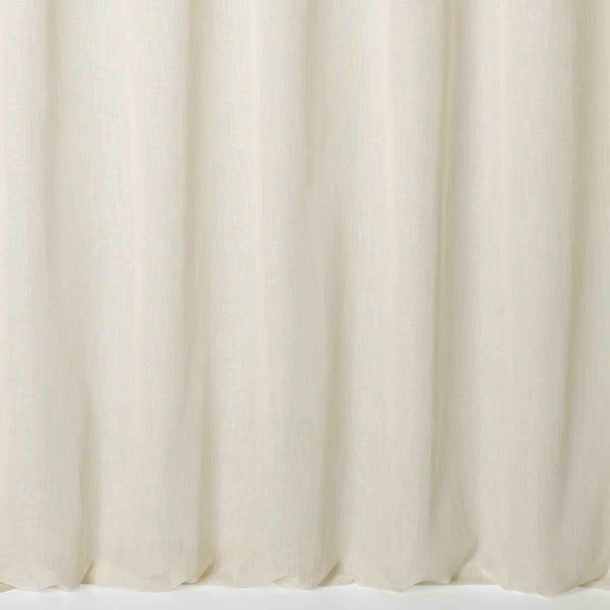 Французская ткань Nobilis, коллекция Voile Non Feu №2, артикул 11044.08 Французская ткань Nobilis, коллекция Voile Non Feu №2, артикул 11044.08