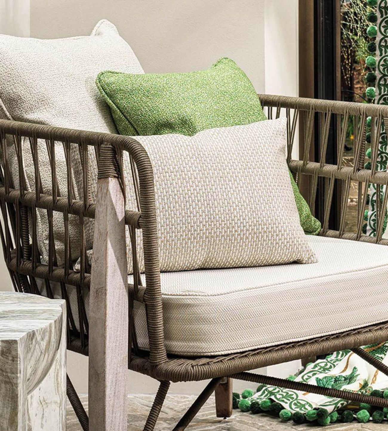 Английская ткань Osborne & Little, коллекция Alfresco, артикул F7860-04 Английская ткань Osborne & Little, коллекция Alfresco, артикул F7860-04