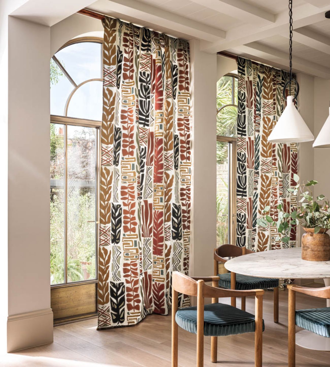 Английская ткань Osborne & Little, коллекция Santa Fe, артикул F7950-01